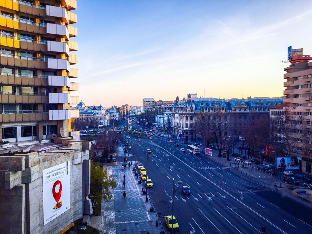 Central Studio Across From Intercontinental Бухарест Экстерьер фото